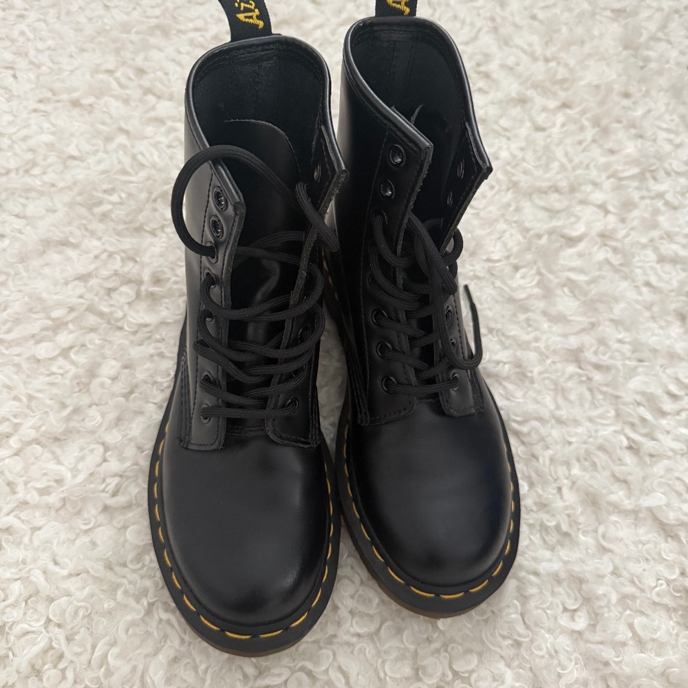 Dr. Martens boots size 7 new